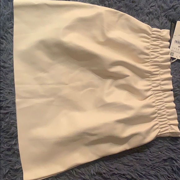 Zara leather white skirt - Picture 2 of 3